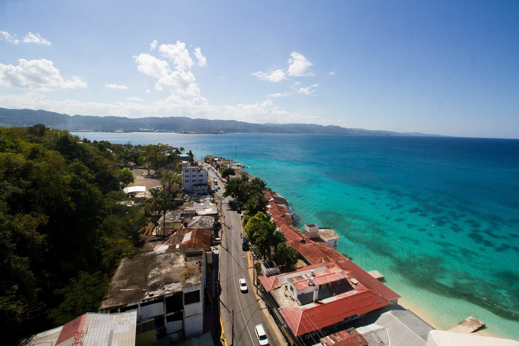 Montego Bay Club Apartments Exteriör bild